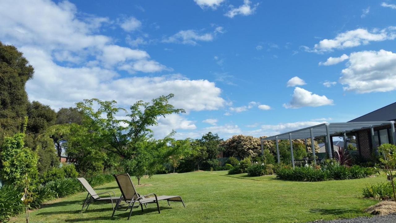 Kennedy House Euroa Perfect For Short Term Stays Exterior foto